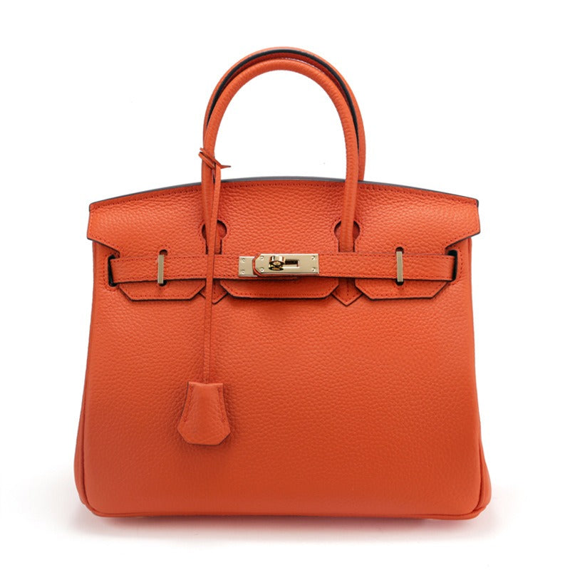 *2025 Handbag Alert* New shoulder bag in up to 22 colors and 2 sizes