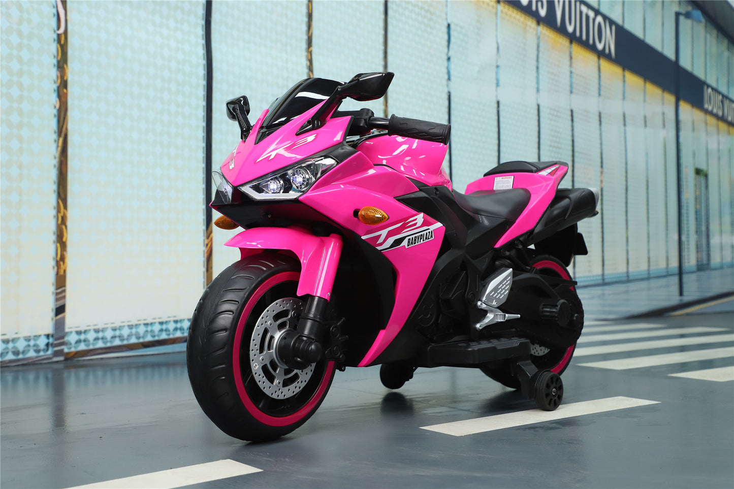 Tamco 12V motorcycle for kids (with Training Wheels)