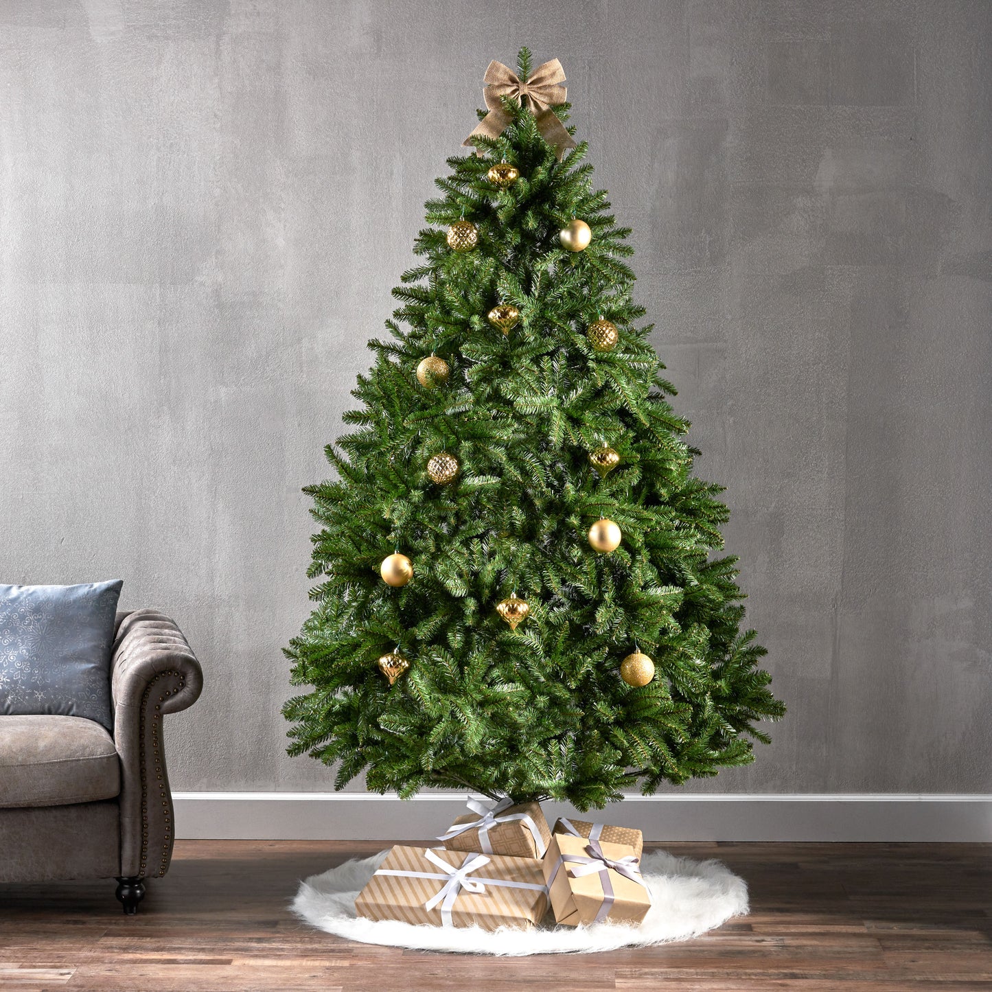 Christmas Tree 7 'Norway Hinged Tree with 2231 Tips,Dia:58