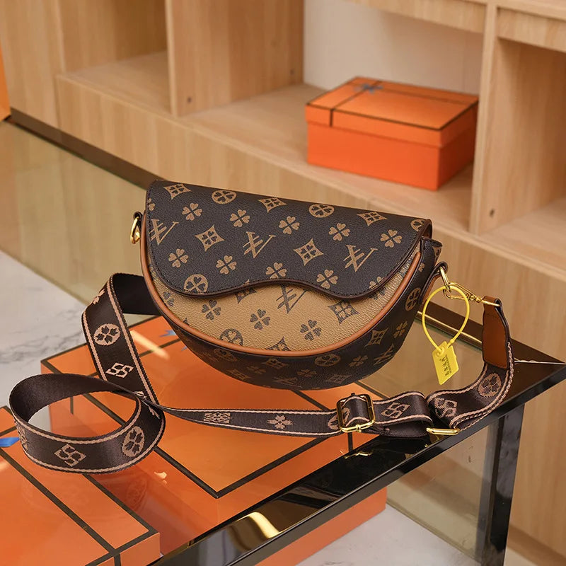 House of Hutson - Dumpling Shaped Handbag