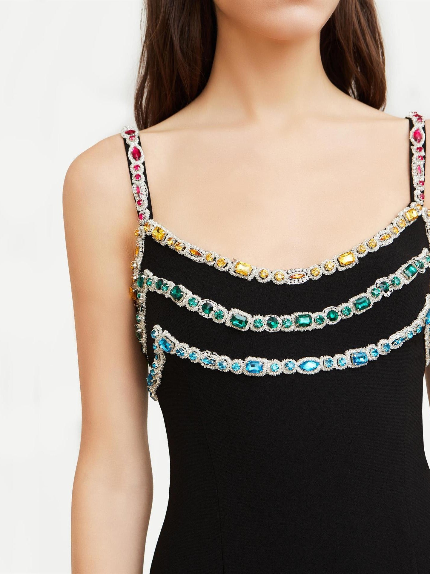 2025 Fashion trend bandage dress. Includes shawl.