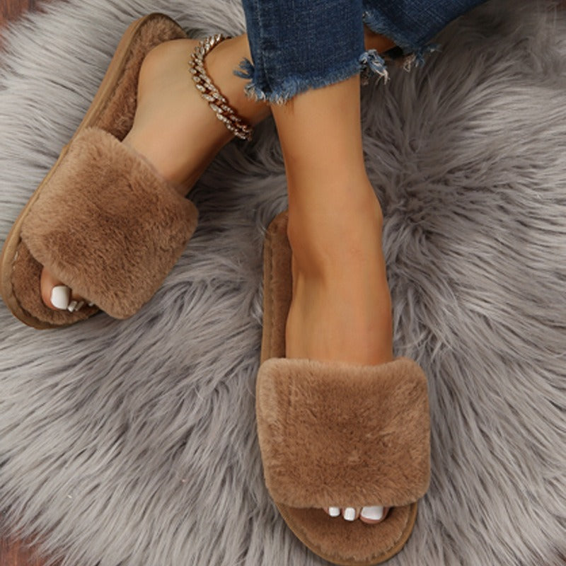 House of Hutson Home Goods - Indoor Plush Slippers
