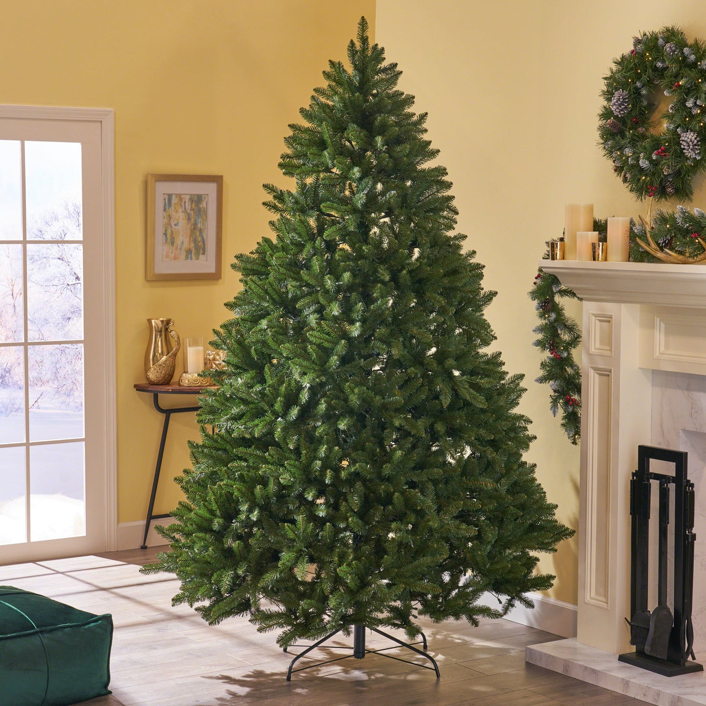 Christmas Tree 7 'Norway Hinged Tree with 2231 Tips,Dia:58