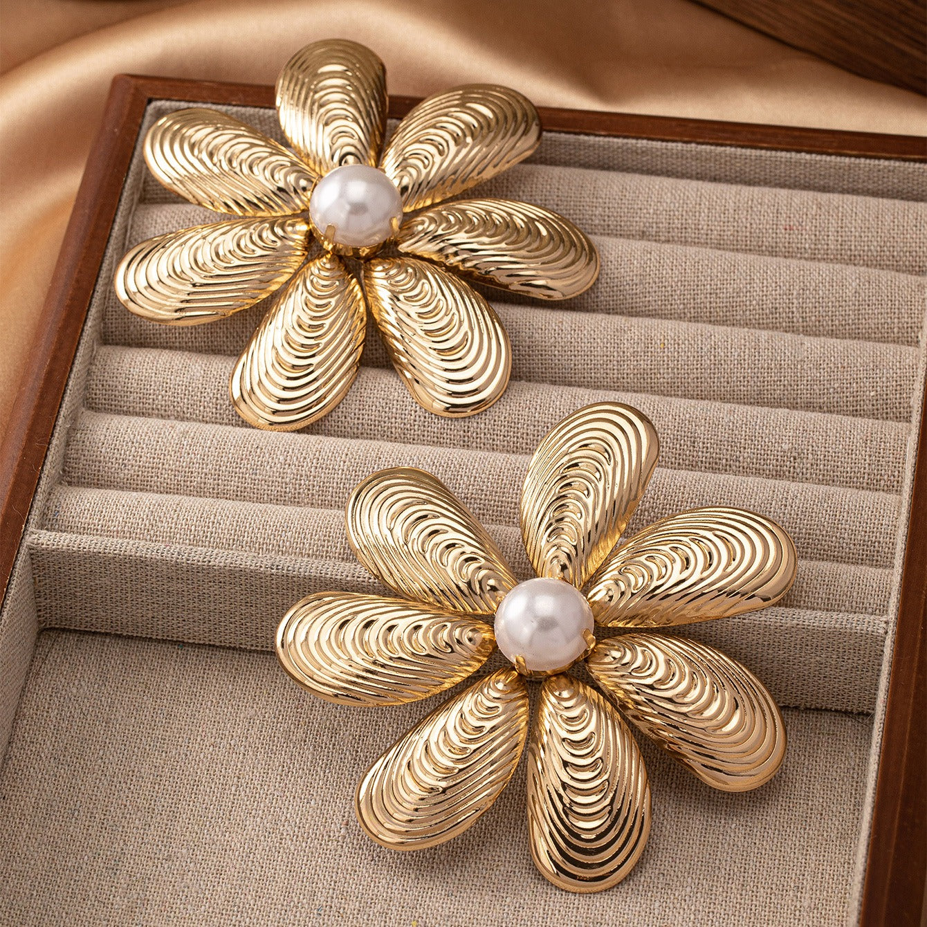 seven petal large flower earrings, exaggerated