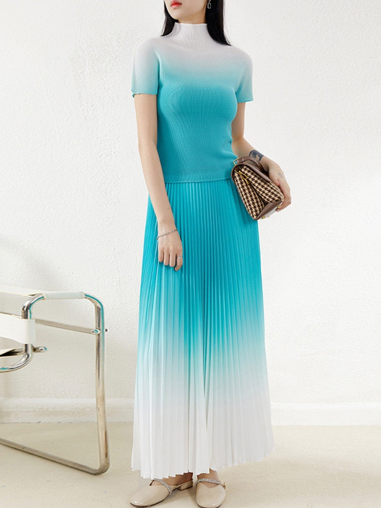 New Gender Fluid Pleated Temperament One Size Gradient Color Super Elastic Dress