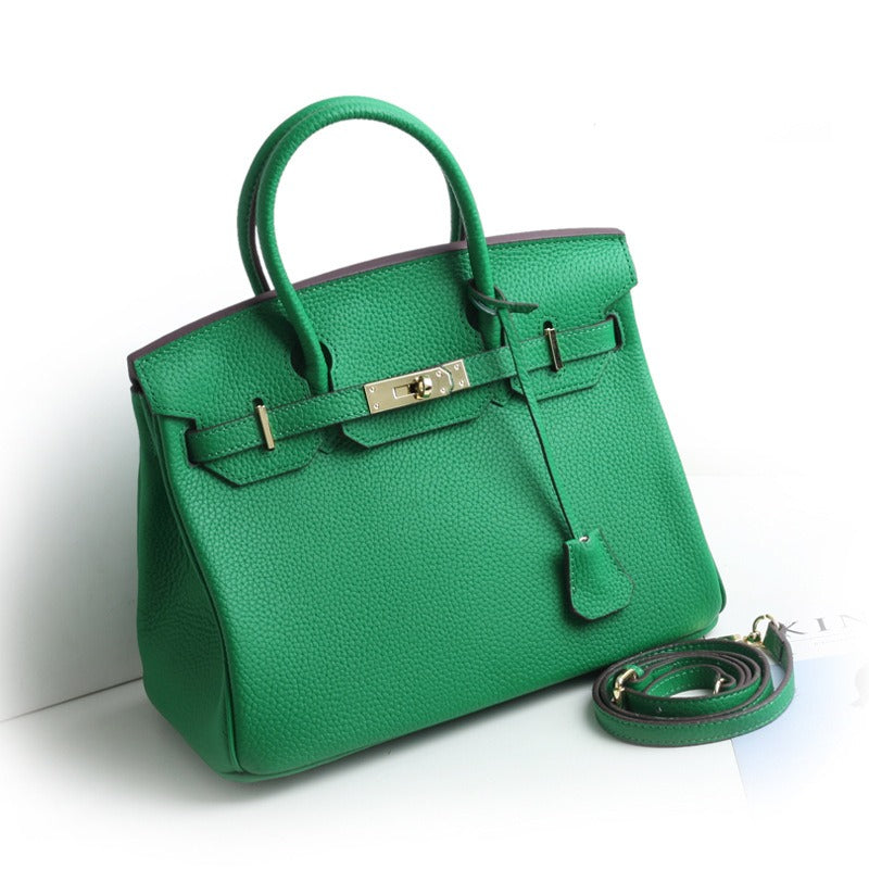 *2025 Handbag Alert* New shoulder bag in up to 22 colors and 2 sizes