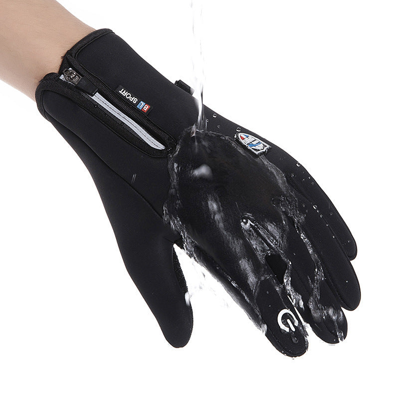Heating gloves for outdoor cycling and skiing electric heating gloves with touch screen protection