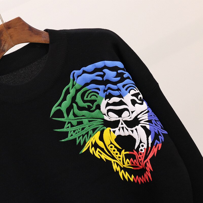 Unisex -Autumn or Winter Knitted Suit Fashion Embroidered Tiger Head Sweater Top + Pants Knitted Tracksuit 2 Piece Set