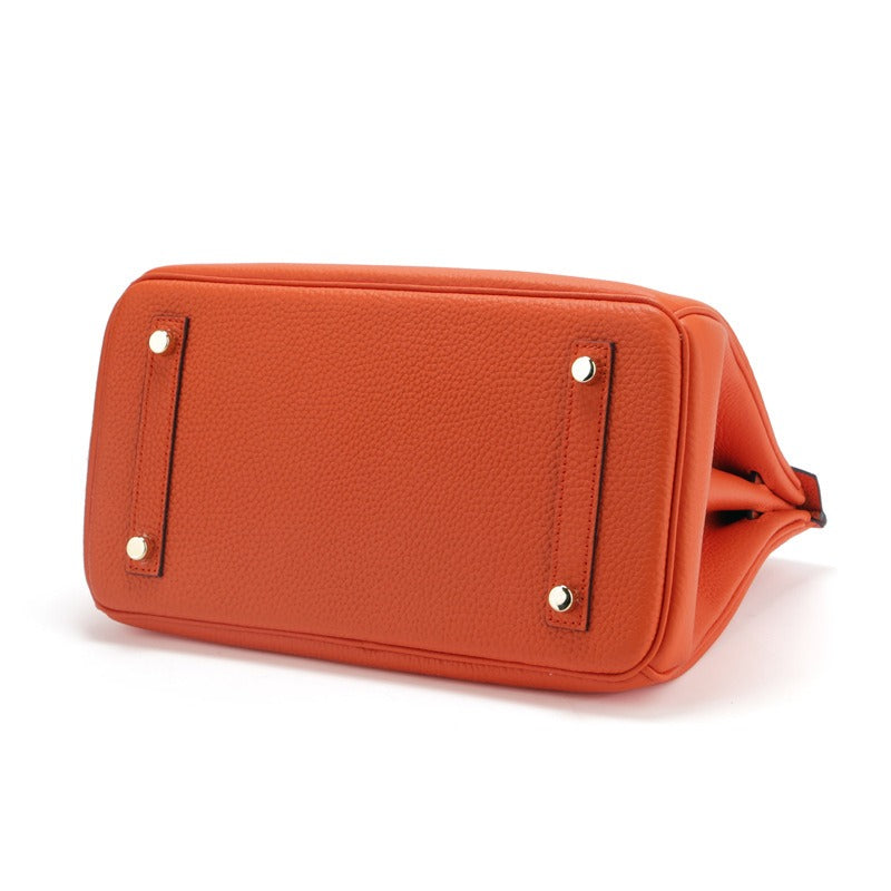 *2025 Handbag Alert* New shoulder bag in up to 22 colors and 2 sizes
