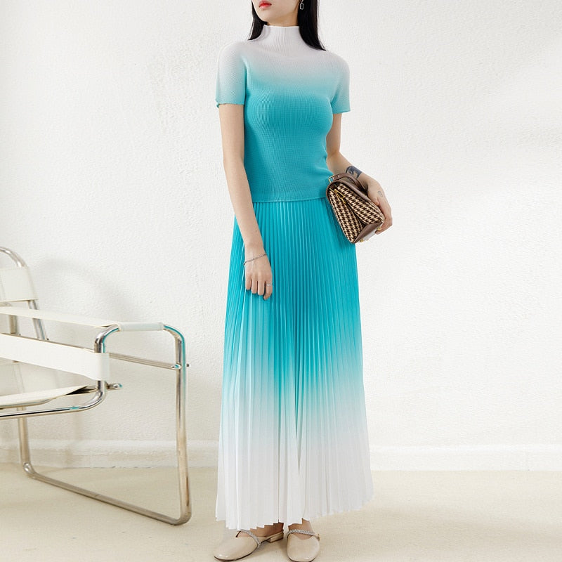 New Gender Fluid Pleated Temperament One Size Gradient Color Super Elastic Dress