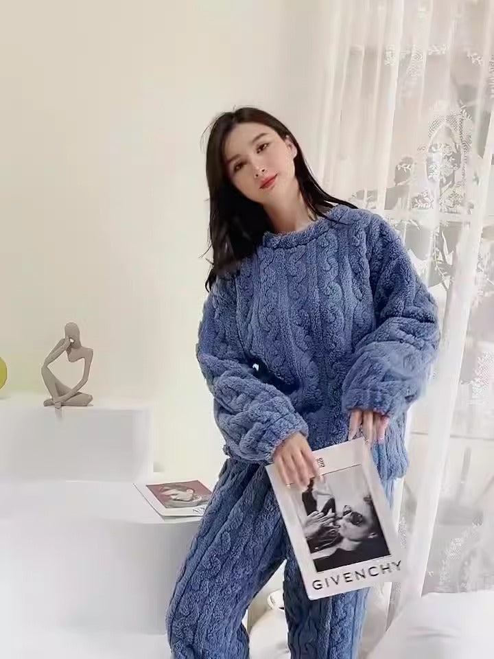 Coral velvet pajamas women's jacquard warm suit autumn and winter thickened plus velvet long sleeves with cuffs