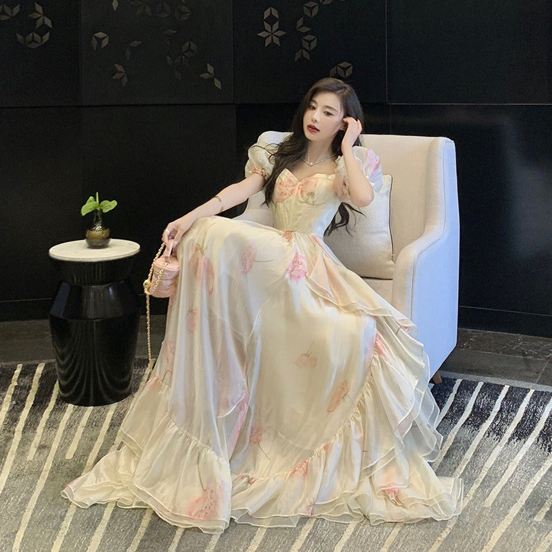 Design sense niche temperament high-end sense vacation long skirt