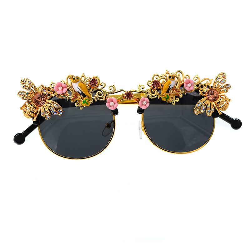 New Fashionable and Elegant Classical Sunglasses, Artistic Pearl Inlaid Sunglasses, Banquet Gifts, Fashionable Diamond Inlaid Sunglasses