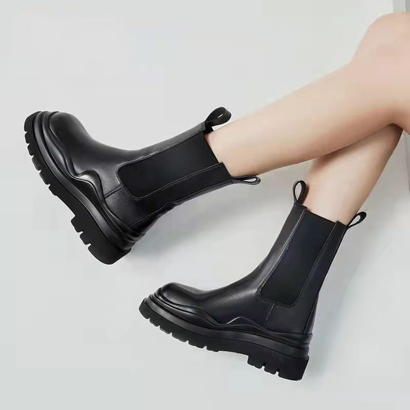 Women Chunky Heel Lower Calf Platform Boots