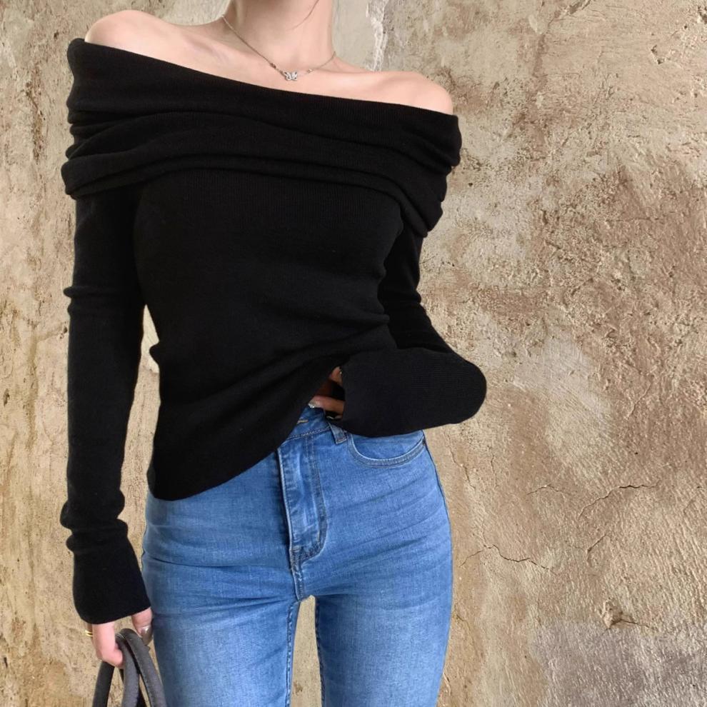 Off shoulder collarbone long sleeved one shoulder knitted sweater women's one neck base shirt outerwear