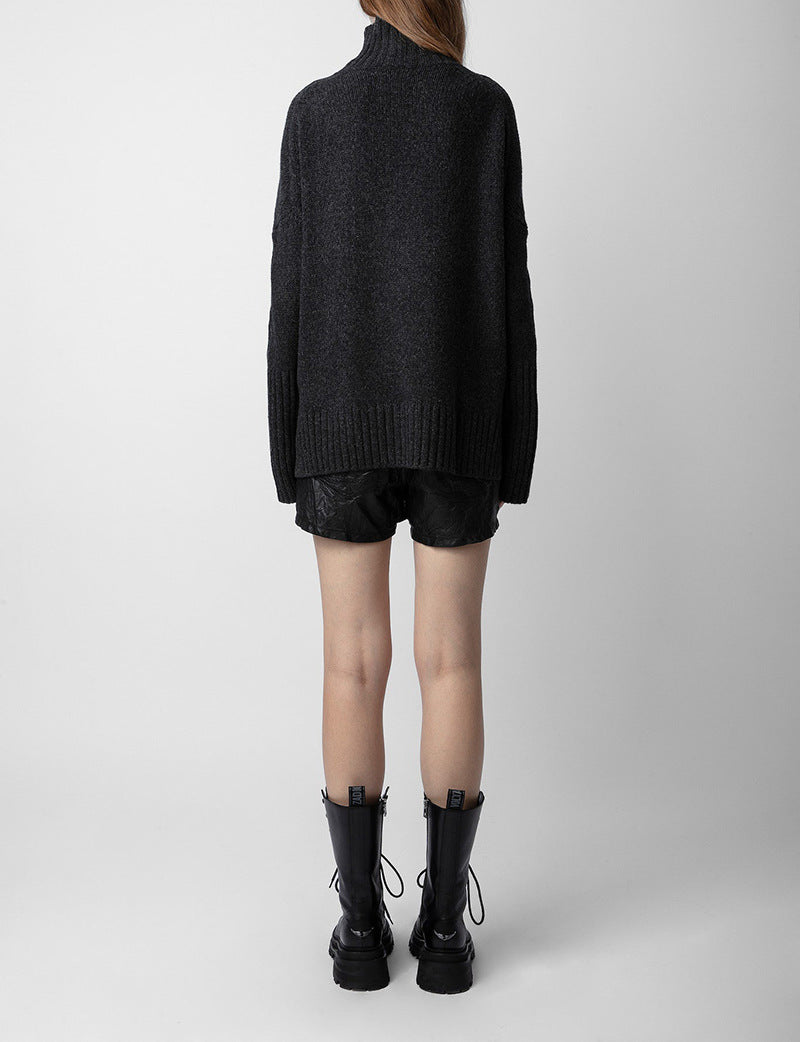 Small niche high neck front short back long heart knitted sweater