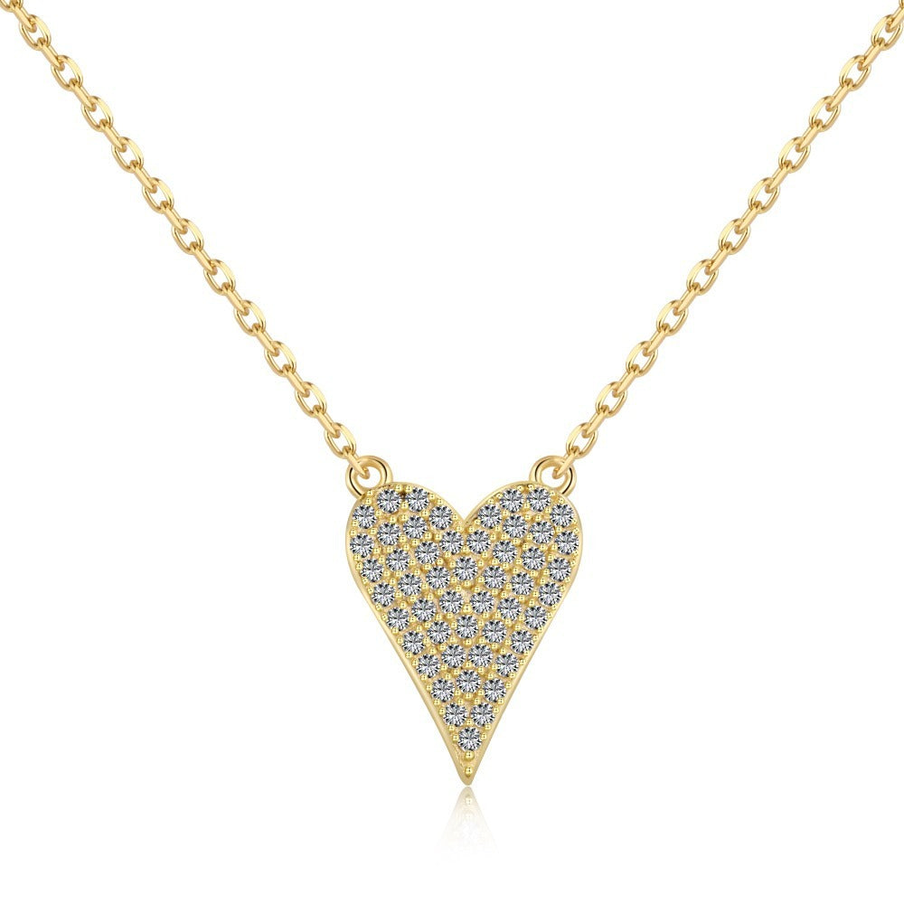 Pendant set with heart-shaped diamond necklace